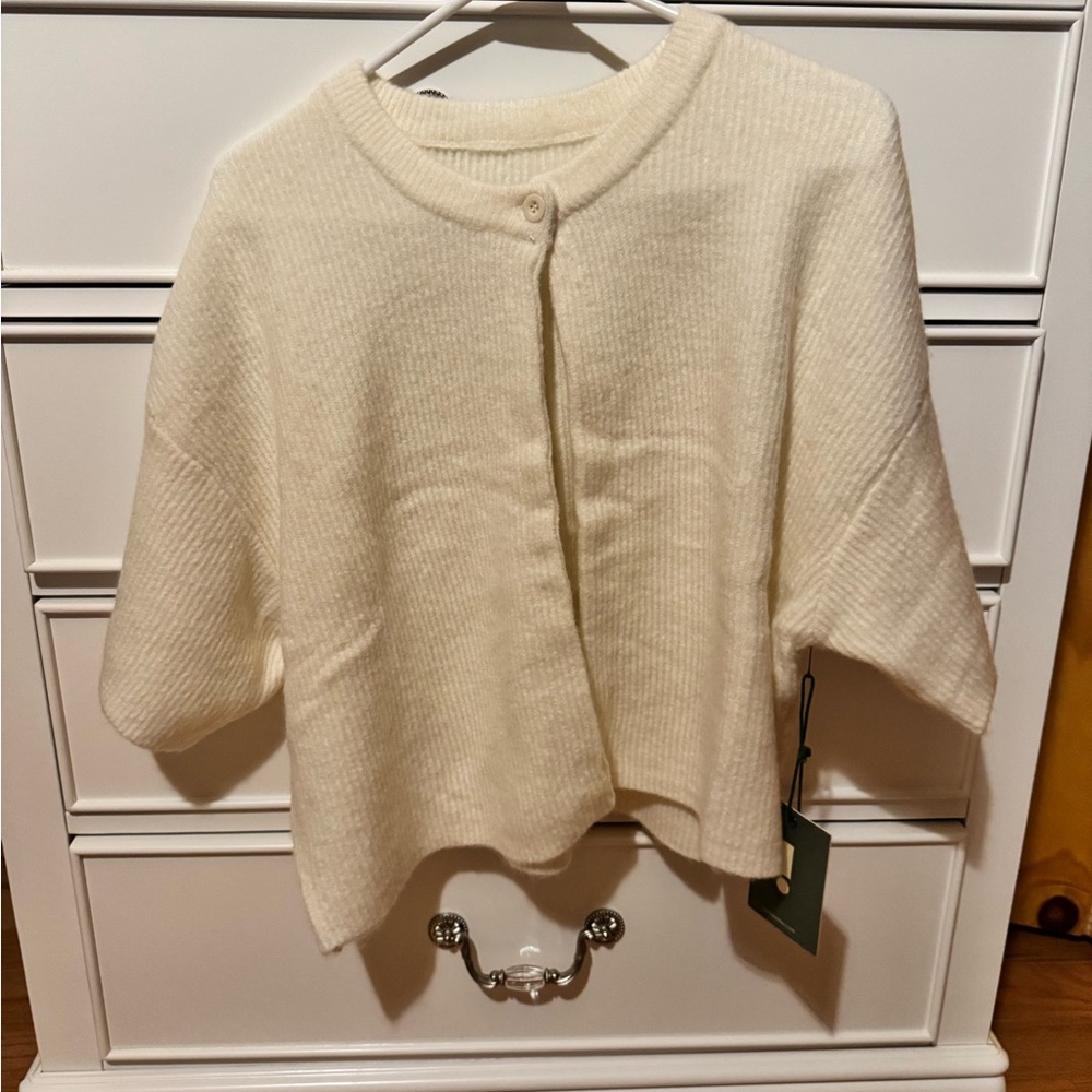 NWT Cream Daily Drills Single Button Sweater